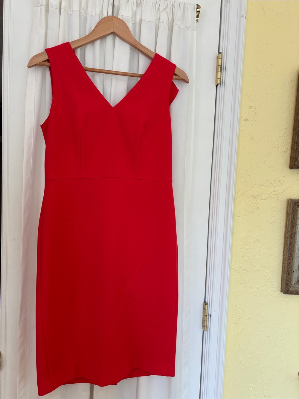 ann taylor reddish pink sleeveless midi dress with v neck and ruffles on back